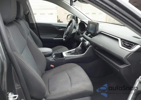 2022 Toyota Rav4 Xle z USA, uszkodzony, nr VIN 2T3P1RFV4NW284576